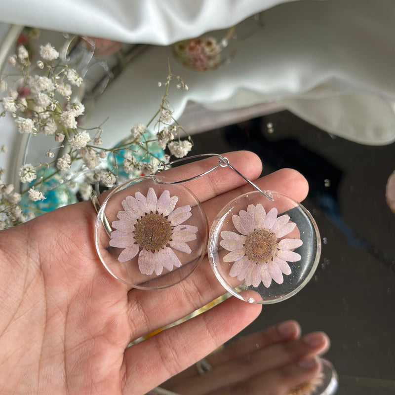 Floral Resin Earrings for Women – Real Flower Jewelry, Lightweight & Tarnish-Resistant Handmade Earrings