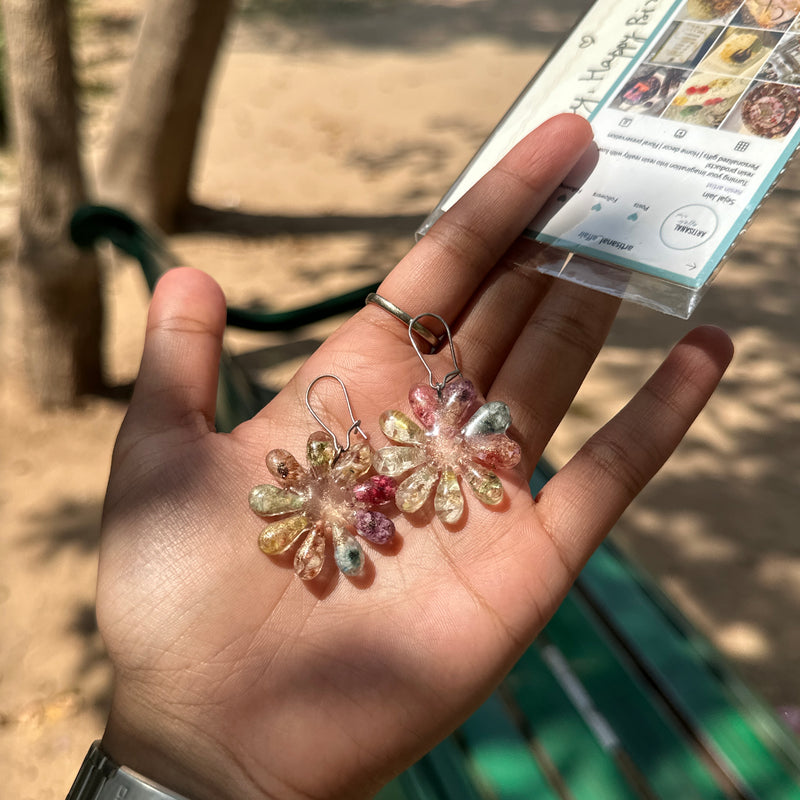 Eternal Core Earrings – Beautiful Handcrafted Resin Jewelry, Lightweight & Perfect for Festivals & Weddings