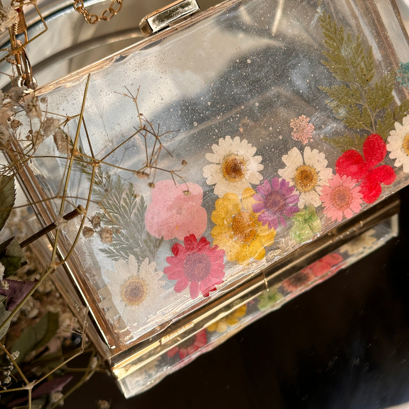 Garden clutch