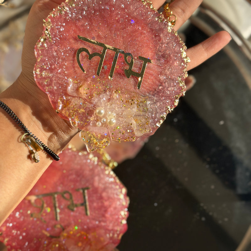 Shubh Labh Hanging β Set of 2 | 4 Inch Crystal Flower & Pearl Design | Auspicious Wall Hanging for Home, Office & Festive Decor | Perfect for Diwali & Gifting
